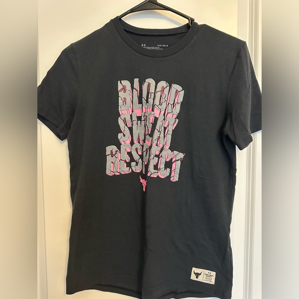Under Armour t-shirt